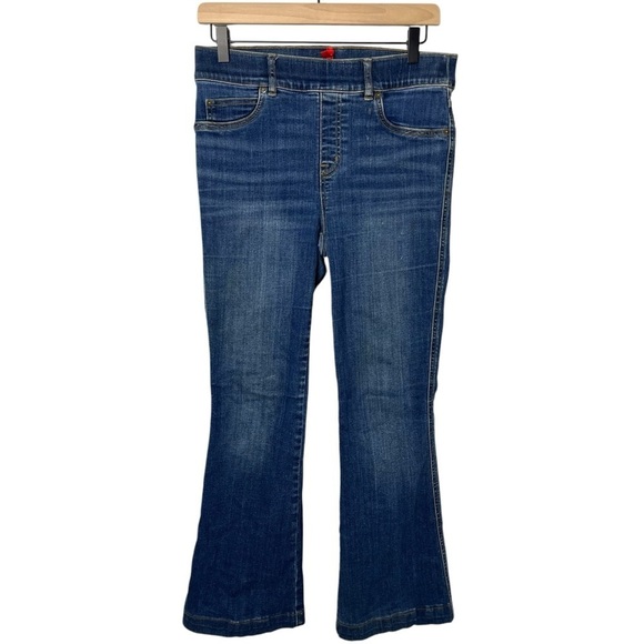 Spanx EveryWear Flare Jeans Size Medium High Waist Limited Edition 20327Q - Picture 2 of 7